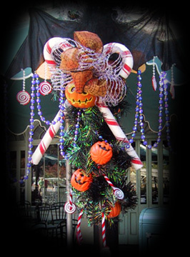 New Orleans Square Decor